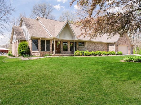 3718 S County Road 101 E, Clayton, IN 46118