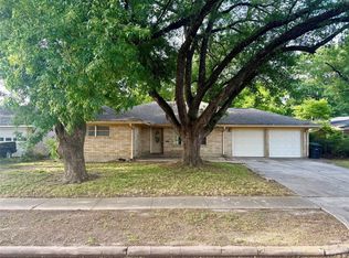 7868 Broadview Dr, Houston, TX 77061