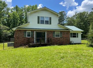 2810 Ben Sanders Rd, Dalzell, SC 29040