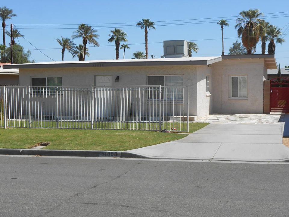 1st image of 51888 Avenida Mendoza