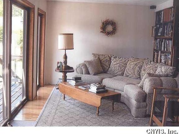 5th image of 21528 Nindl Ln
