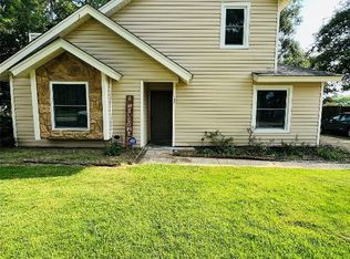 182 Honeysuckle Dr, Millbrook, AL 36054