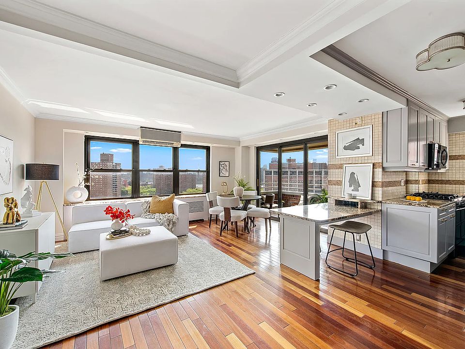 1st image of 212 Broadway APT G1406