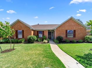 2122 Orchard Trl, Garland, TX 75040