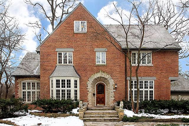 1st image of 132 Winnetka Ave