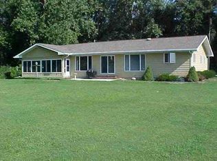 73 Ems B Ln #27, Pierceton, IN