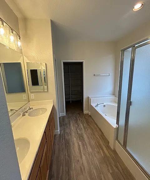 27040 Featherhill Dr — Photo 13