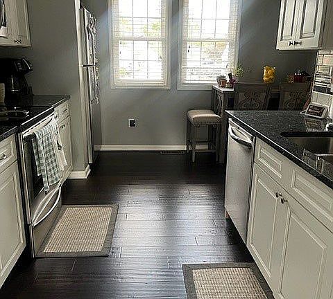 3rd image of 256 Independence Dr