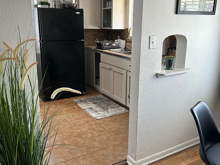 Kitchen entrance