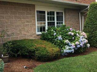 9 Pleasant Park Ave APT 1C, Hyannis, MA 02601