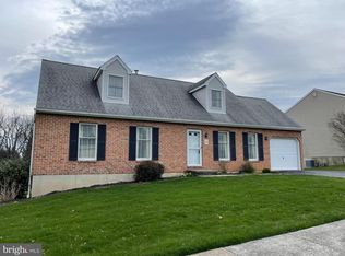 2903 Daniel Dr, Sinking Spring, PA 19608