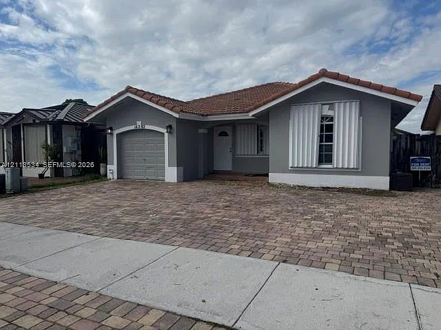 Adventure Homes — Photo 2