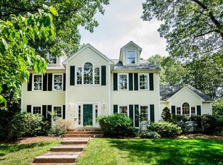 33 Lindsay Ln, Reading, MA 01867