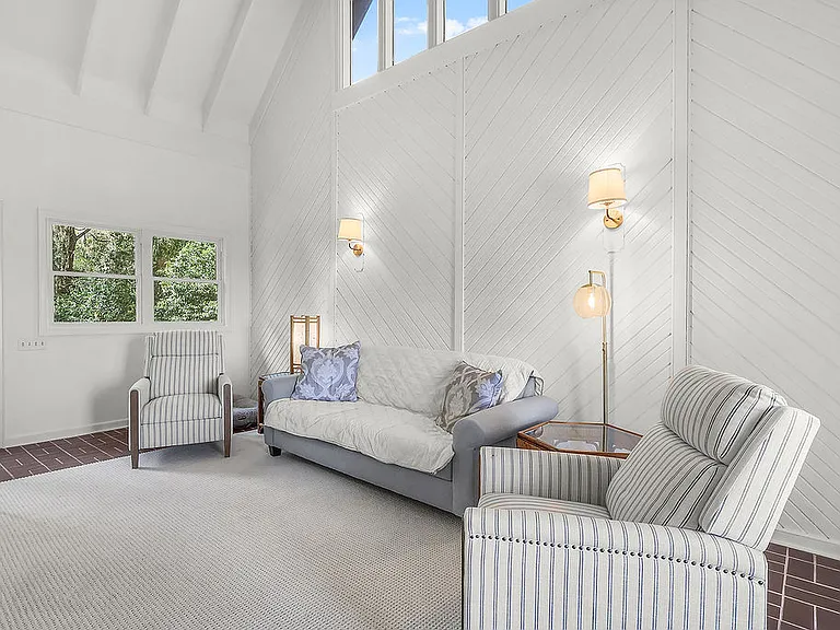 1321 Azalea Ave — Photo 18