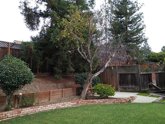 2nd image of 3065 Oldfield Way