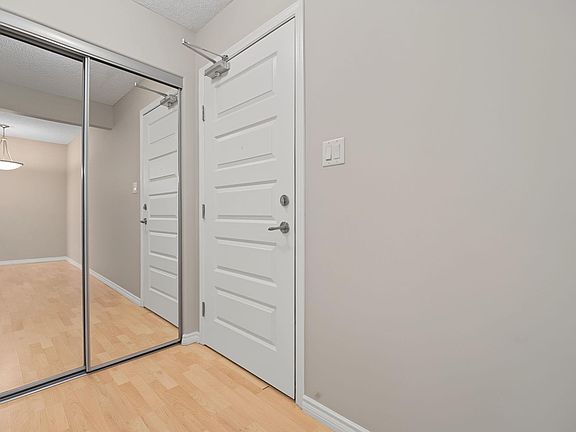 4th image of 646 McAllister Loop SW #102