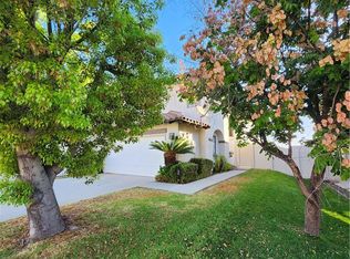 2057 San Diego Dr, Corona, CA 92882