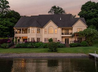 438 E Lake Rd, Penn Yan, NY 14527