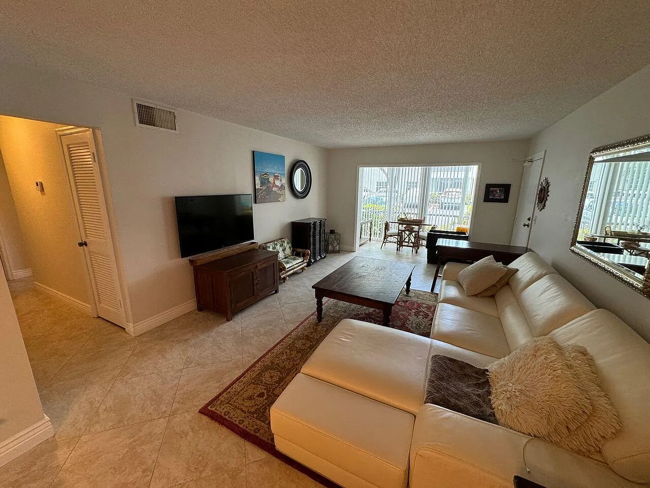 2 bed, 1200 sqft, $2,150 — Photo 3