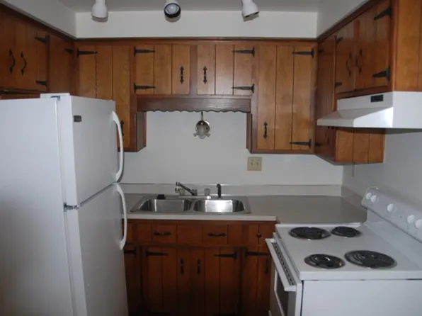 S Taylor St, 1313 S Taylor St #1, Green Bay, WI 54304