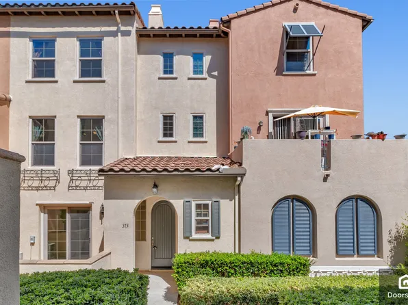 315 Bishop Dr, San Marcos, CA 92078