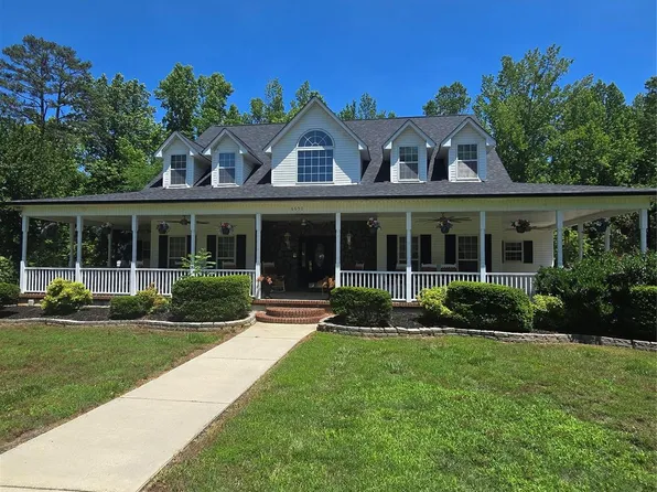 6650 Dellwood Dr, Kannapolis, NC 28081
