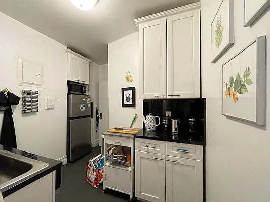 Rented by Rita S Citrin, LREB | media 50