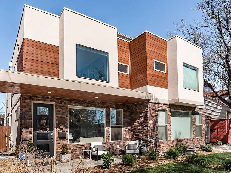 Front of House: Left-Side Duplex