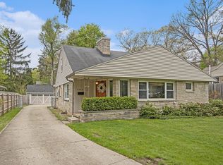 2508 Oakland Dr, Kalamazoo, MI 49008