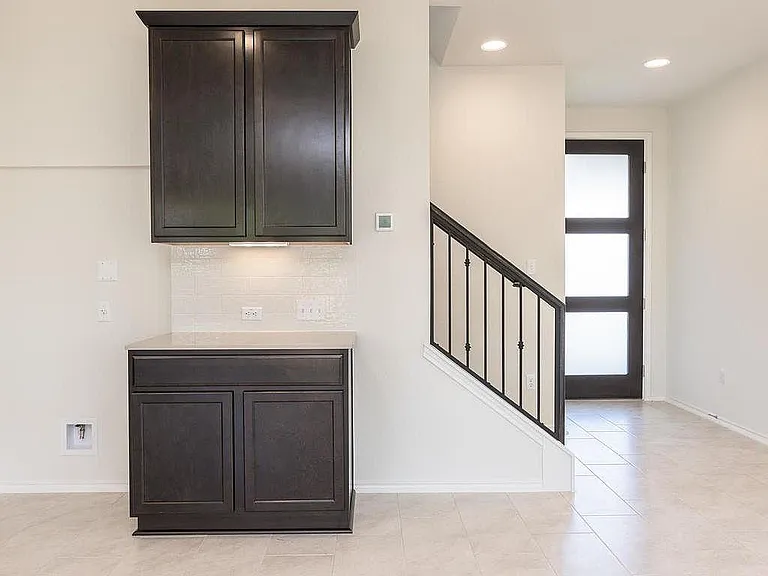 9103 White Coral Dr — Photo 12