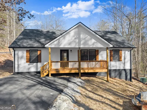 114 Tall Oak Dr, Sautee Nacoochee, GA 30571