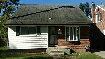 16131 Dale St — Photo 2
