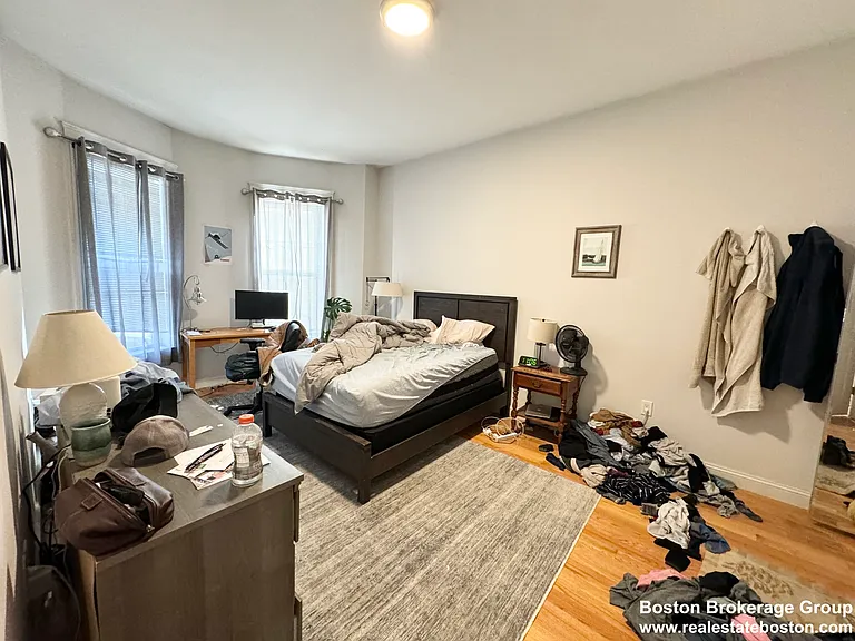 7 Grant St #1 — Photo 4