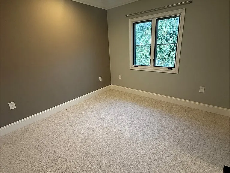 158 S Sierra Madre Blvd — Photo 6