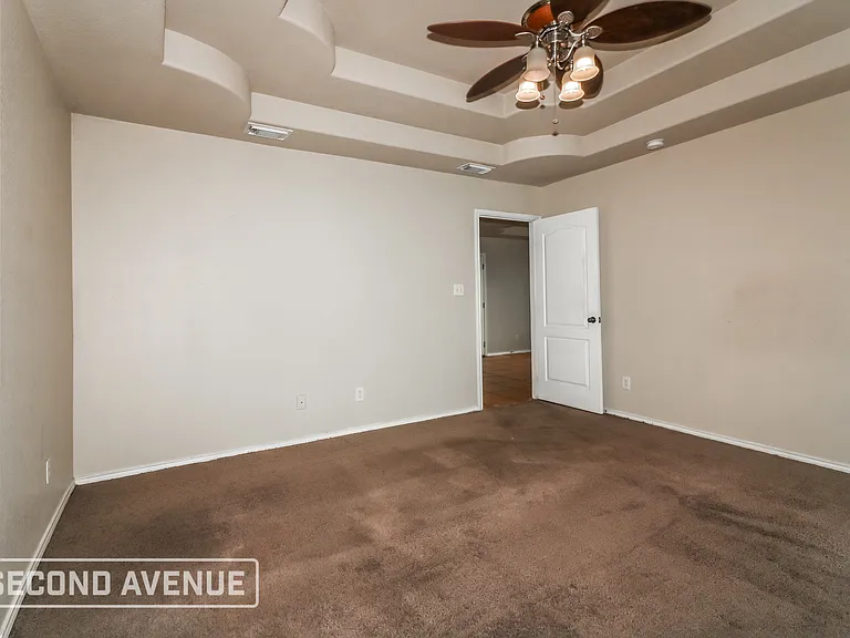 5541 Candace St — Photo 12
