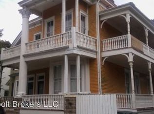 7 E 38th St, Savannah, GA 31401