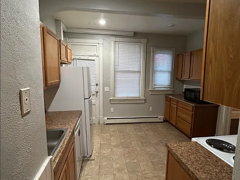 1008 N Wahsatch Ave — Photo 5