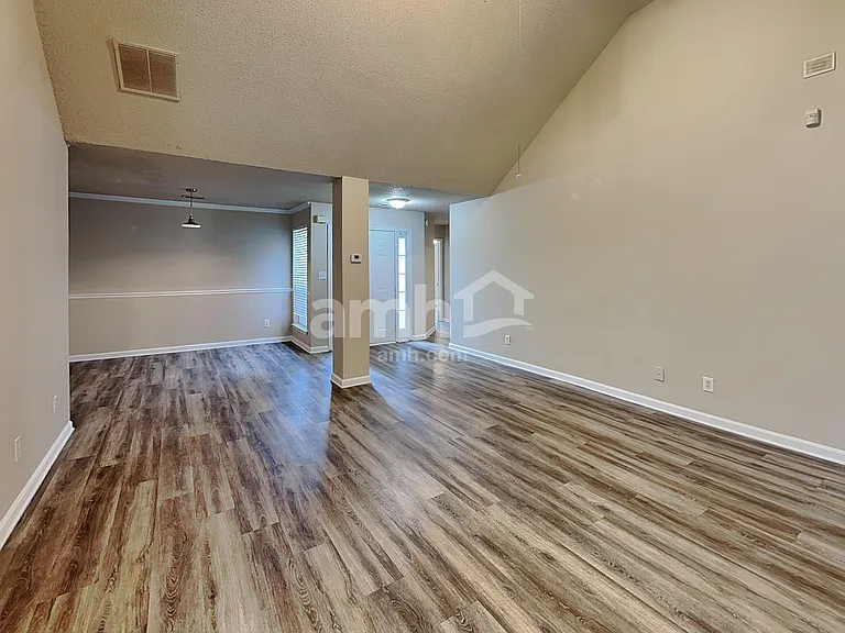 140 Cannon Dr — Photo 8