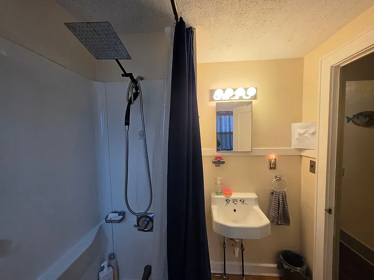 338 E College Ave — Photo 13