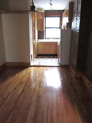 Rented by City Connections Realty | media 22