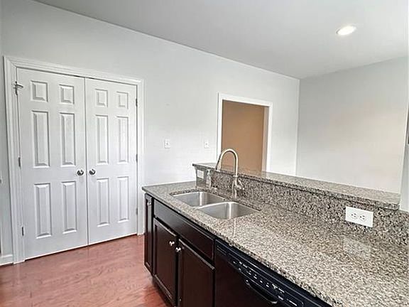 5th image of 4464 Lydias Dr