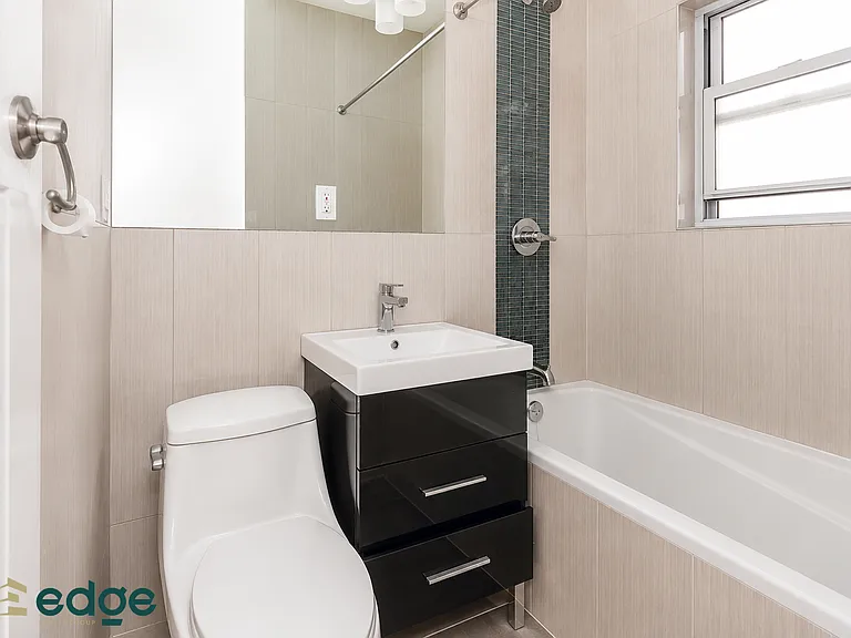 191 Troutman St #4R — Photo 8