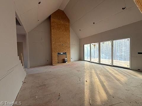 3rd image of 539 Doub Rd