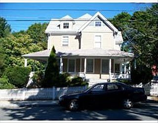 2nd image of 25 Lawrence St