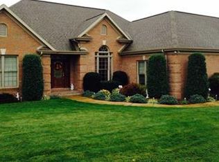 301 Penn Dr, Blairsville, PA