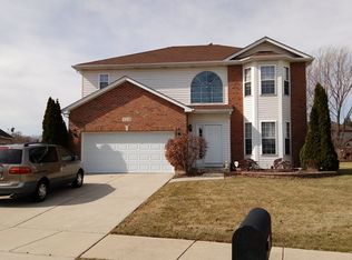 1578 Colleen Ln, Aurora, IL 60505