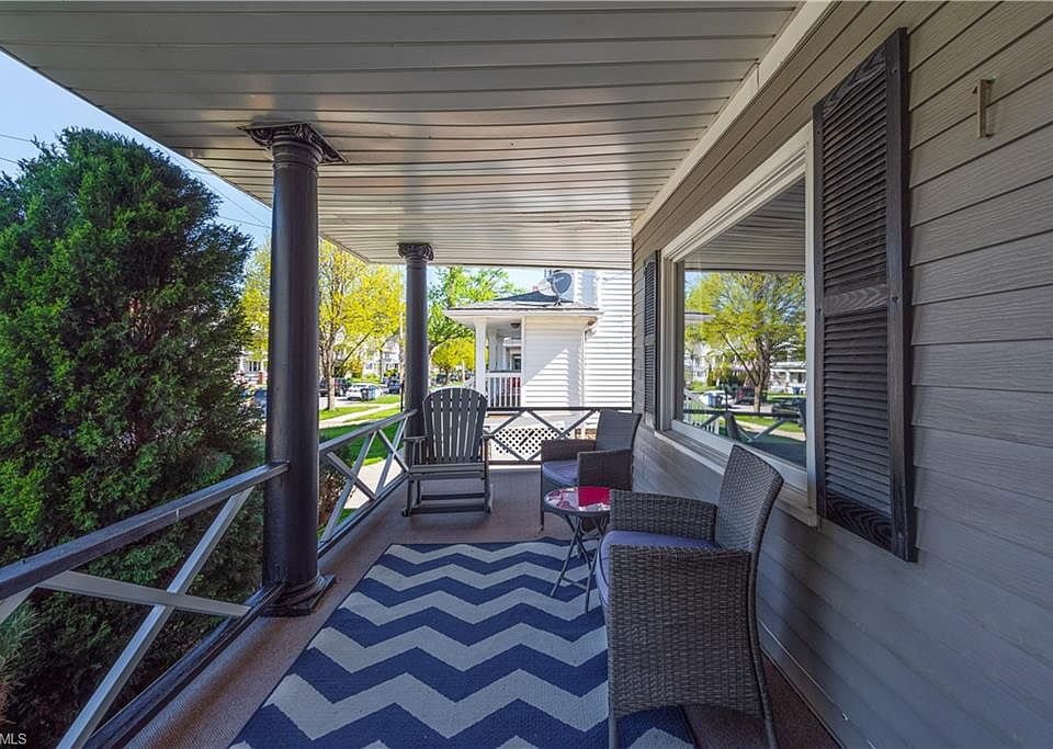 1301 Saint Charles Ave, Lakewood, OH 44107 Zillow