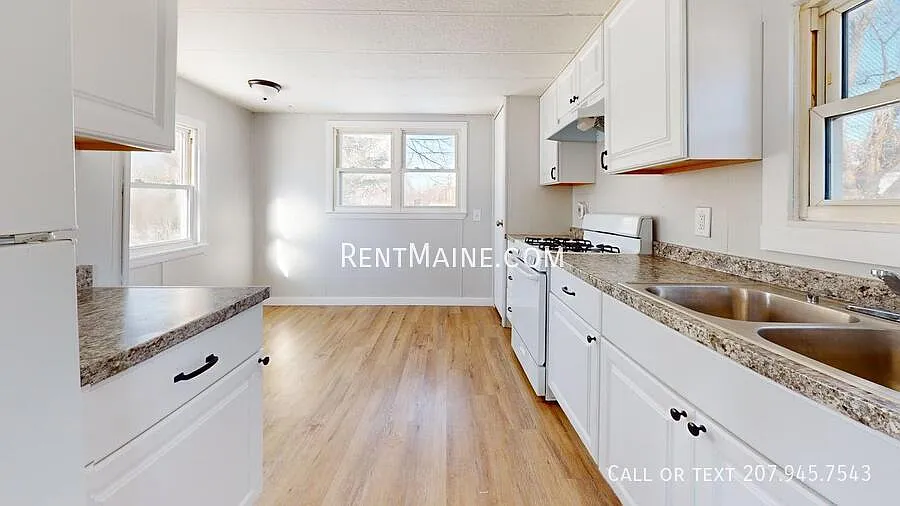 30 Exeter Rd #3