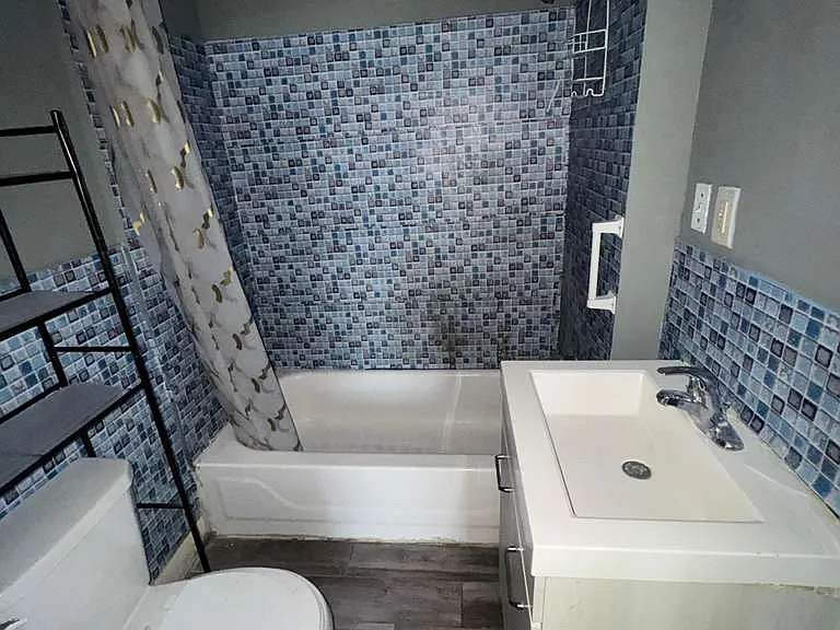 465 Lafayette St #1 — Photo 7
