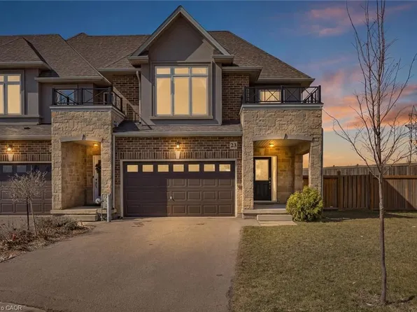 23 Pinot Cres, Hamilton, ON L8E 0J8